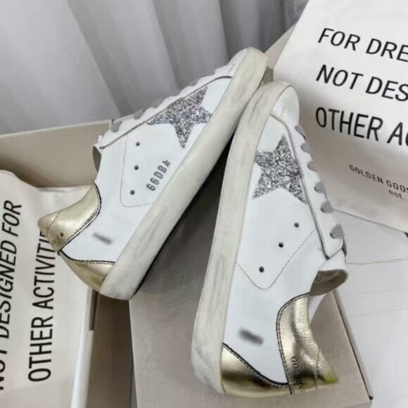 Iconic White Sneakers with Sparkling Star Design - Picture 6 of 6